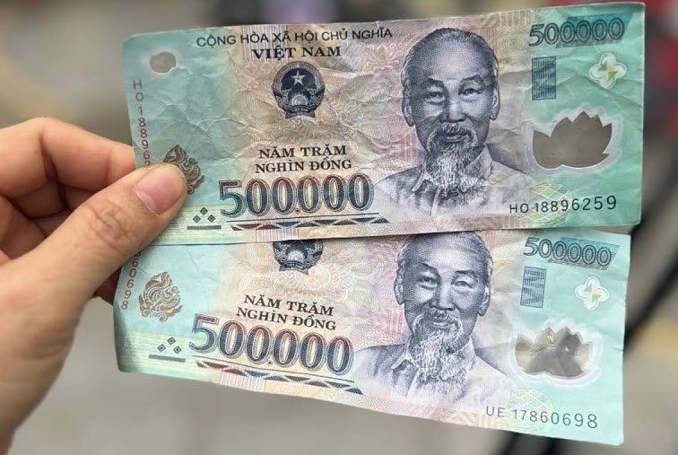 nằm mơ nhặt được tiền 500 nghìn