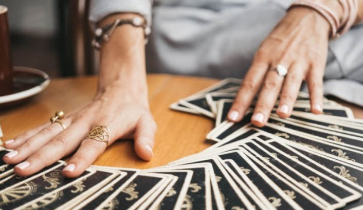 Bài Tây: bốn chất Hearts, Clubs, Diamonds, Spades và ý nghĩa cơ bản