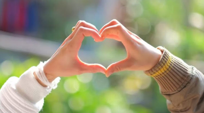 Minh họa nhịp cảm xúc và nghi thức kết nối đôi lứa