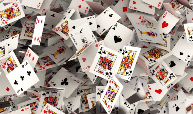 cách bói bài tây: ý nghĩa 52 lá và 4 chất