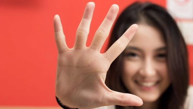 xem chỉ tay nữ đoán vận mệnh: ví dụ đường sự nghiệp và hôn nhân