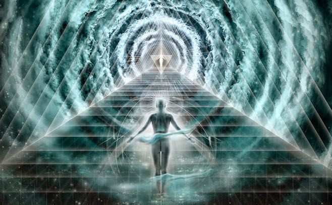 Cánh cổng thời gian: ẩn dụ bước qua câu chuyện tiền kiếp để chữa lành hiện tại