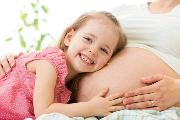 Gợi ý lựa chọn năm sinh cho bé theo tam hợp và ngũ hành ở góc tham khảo