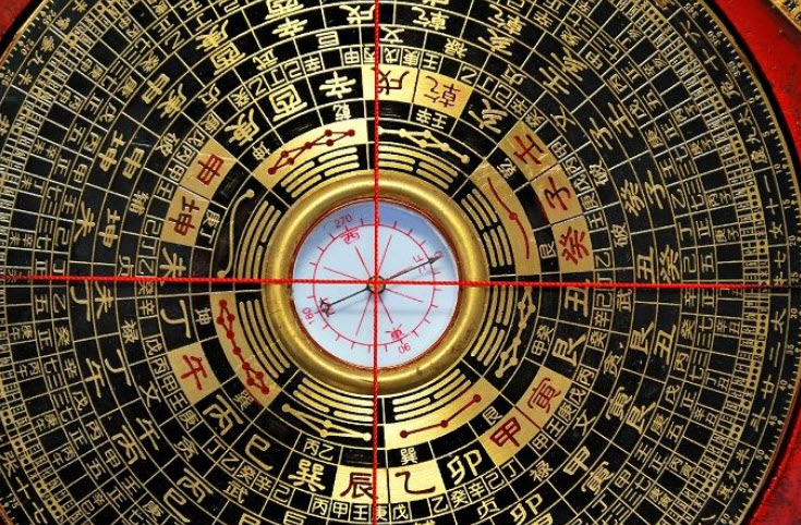 Bói bài ngày mai: minh họa lập to-do theo gợi ý lá bài