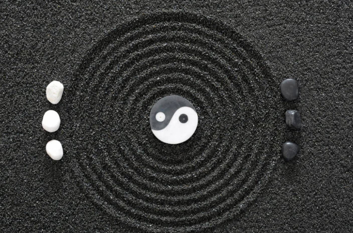 Chọn ngày hợp: minh họa sắp xếp lịch theo ưu tiên và năng lượng