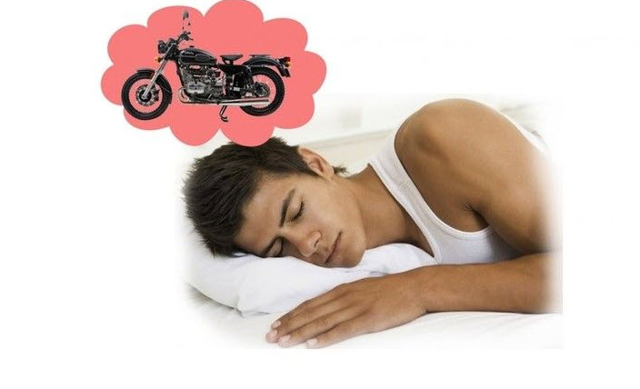 nằm mơ thấy mất xe máy – biểu tượng mất kiểm soát, gián đoạn hướng đi