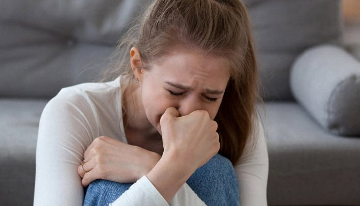 nằm mơ thấy mình khóc