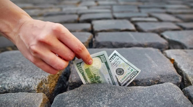 nằm mơ thấy nhặt được tiền