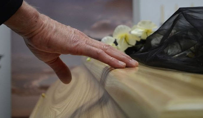 Giấc mơ thấy quan tài và thông điệp chuyển hóa