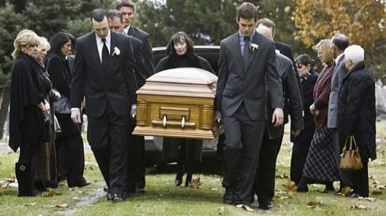 Nằm mơ thấy đám tang