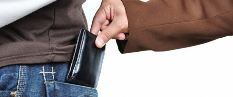 nằm mơ thấy bị trộm tiền